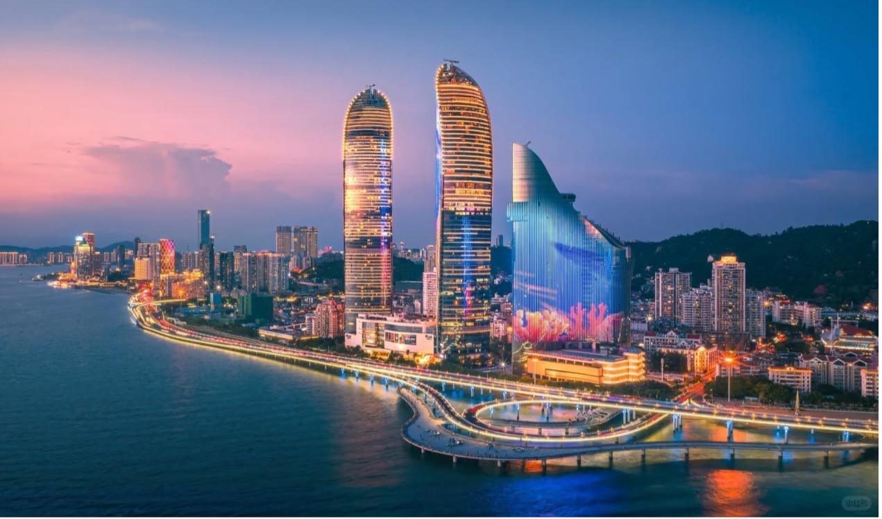 廈門旅遊指南封面圖